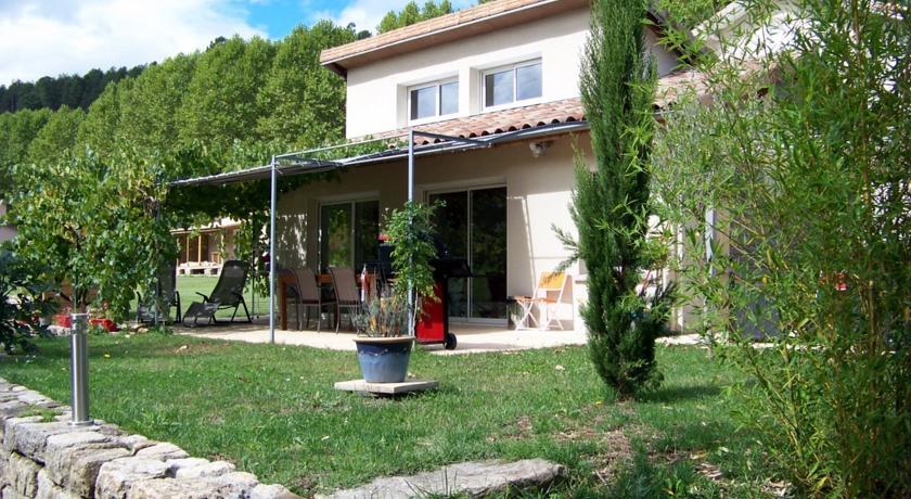 Gite Du Devez Des Bruyeres Prades  الغرفة الصورة