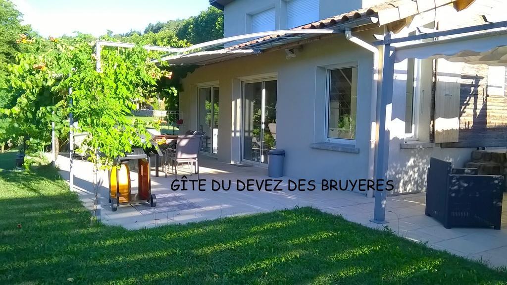 Gite Du Devez Des Bruyeres Prades  المظهر الخارجي الصورة