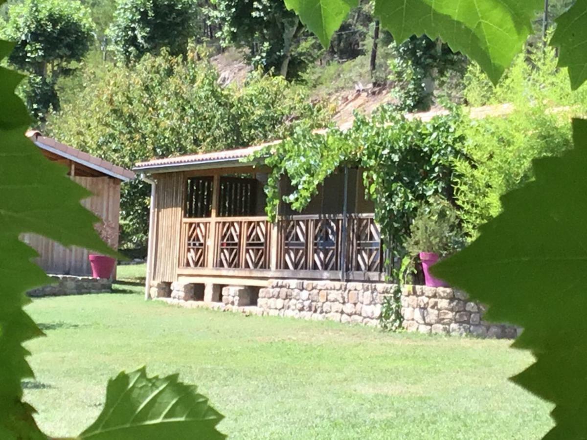 Gite Du Devez Des Bruyeres Prades  المظهر الخارجي الصورة